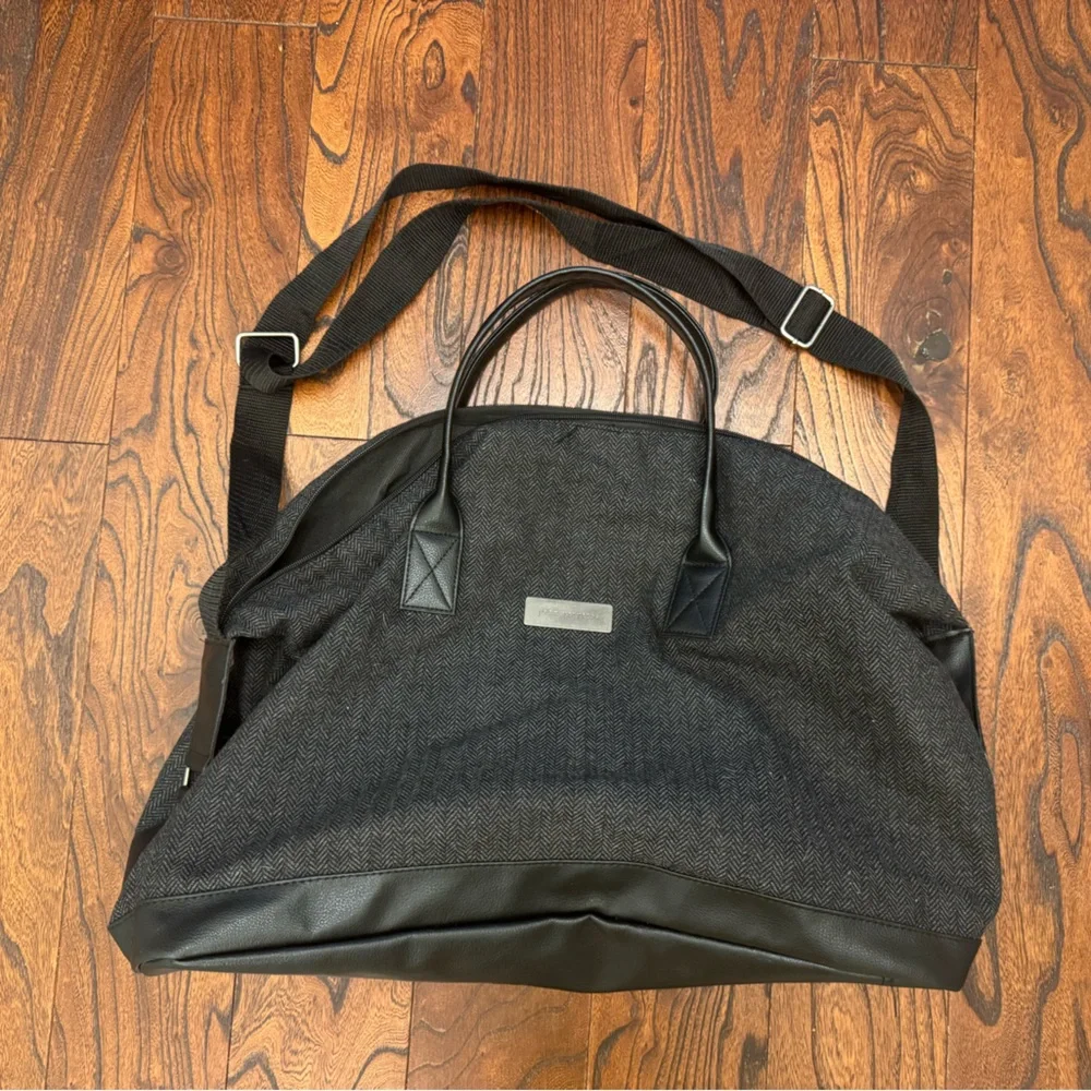 John Varvatos travel Tote Bag with strap